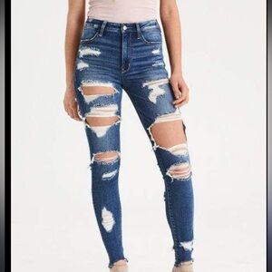 AMERICAN EAGLE - Ripped Jeans